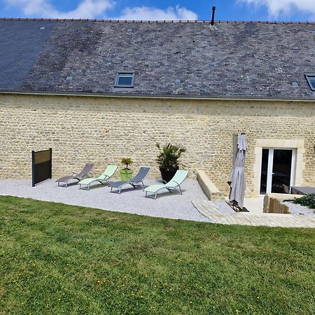 Les Gites Du Val Mandeville-en-Bessin Экстерьер фото