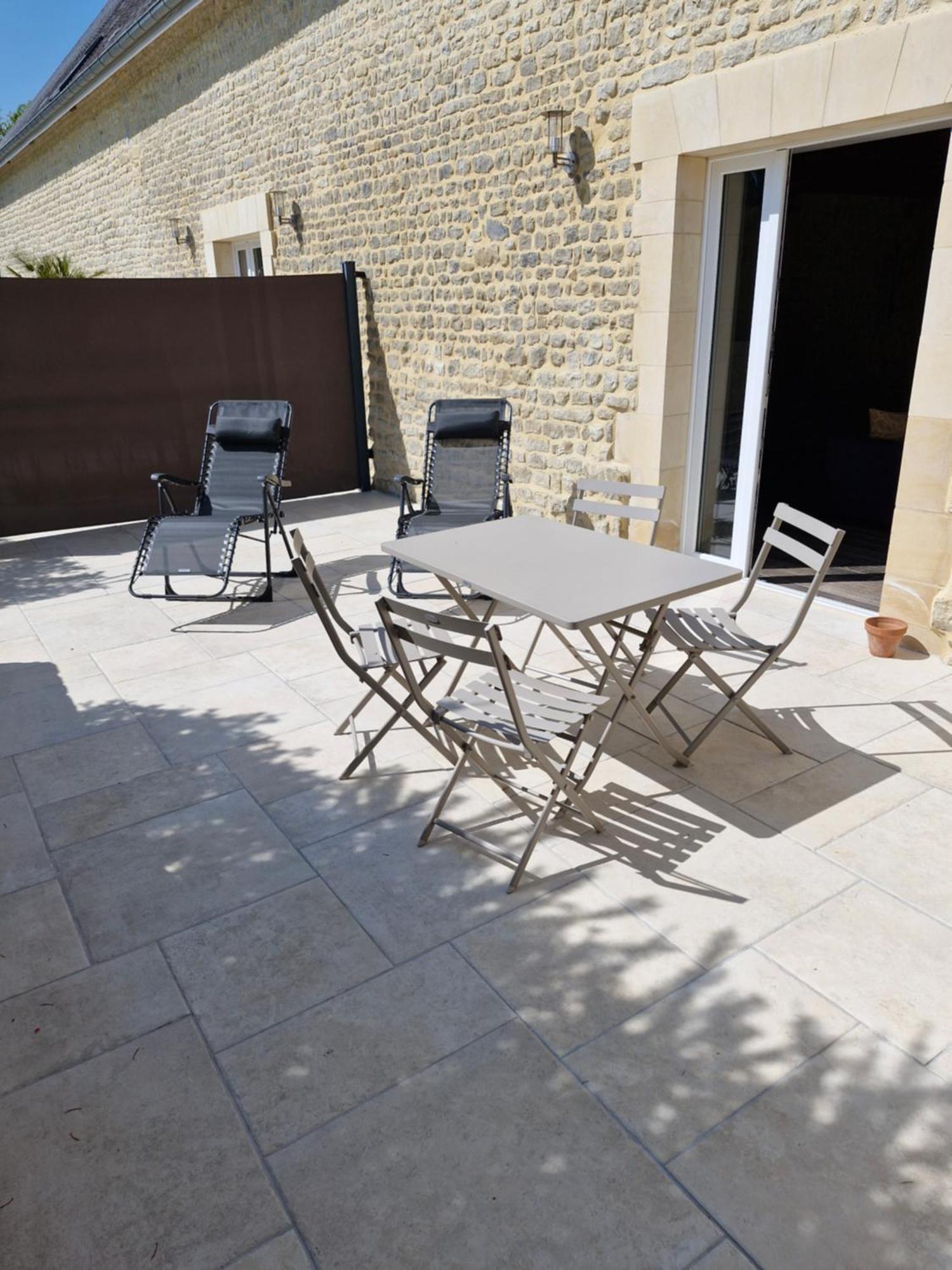 Les Gites Du Val Mandeville-en-Bessin Номер фото